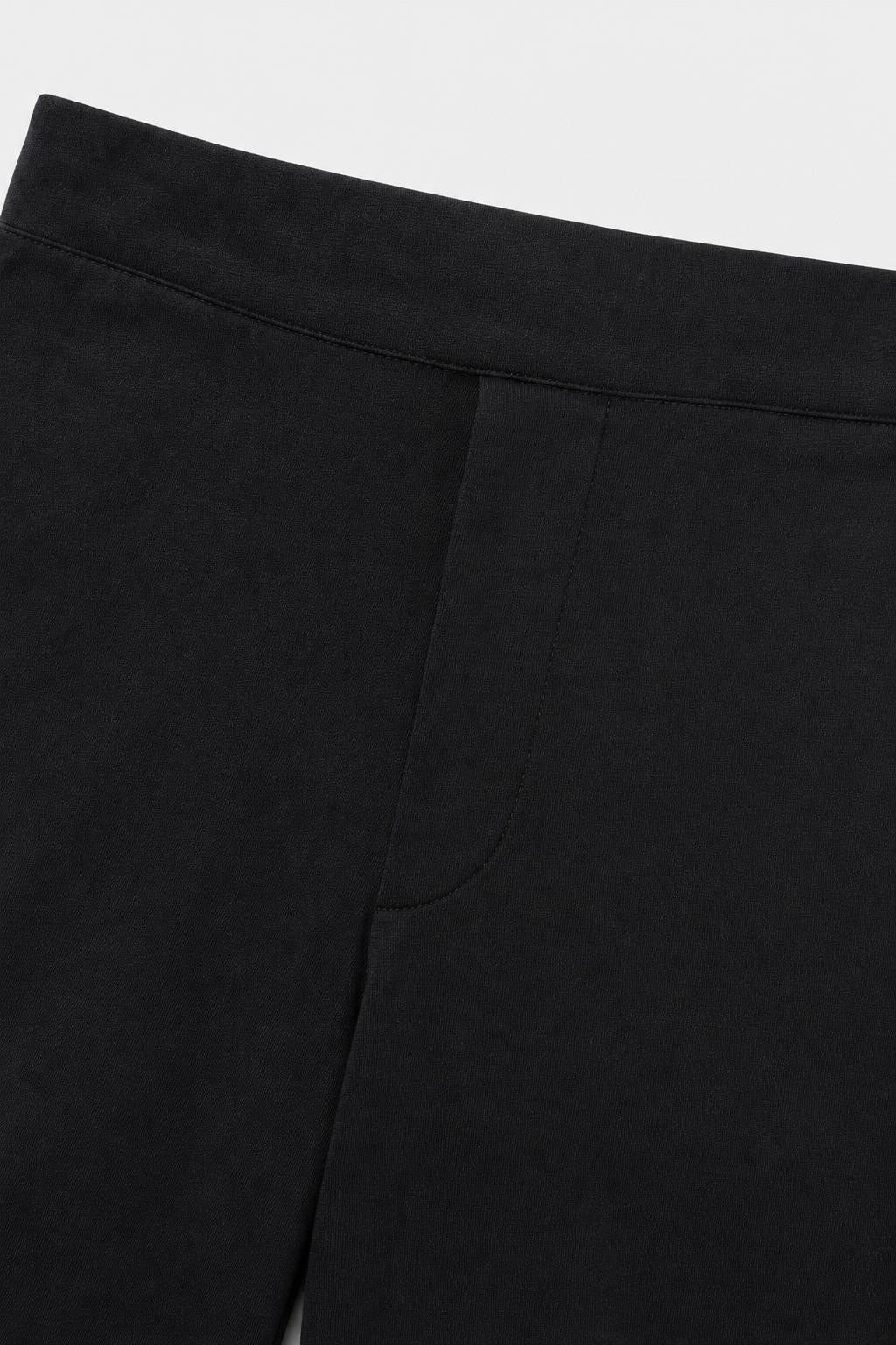04651/ A Trip In A Bag Cotton Stretch Sweat Shorts Black
