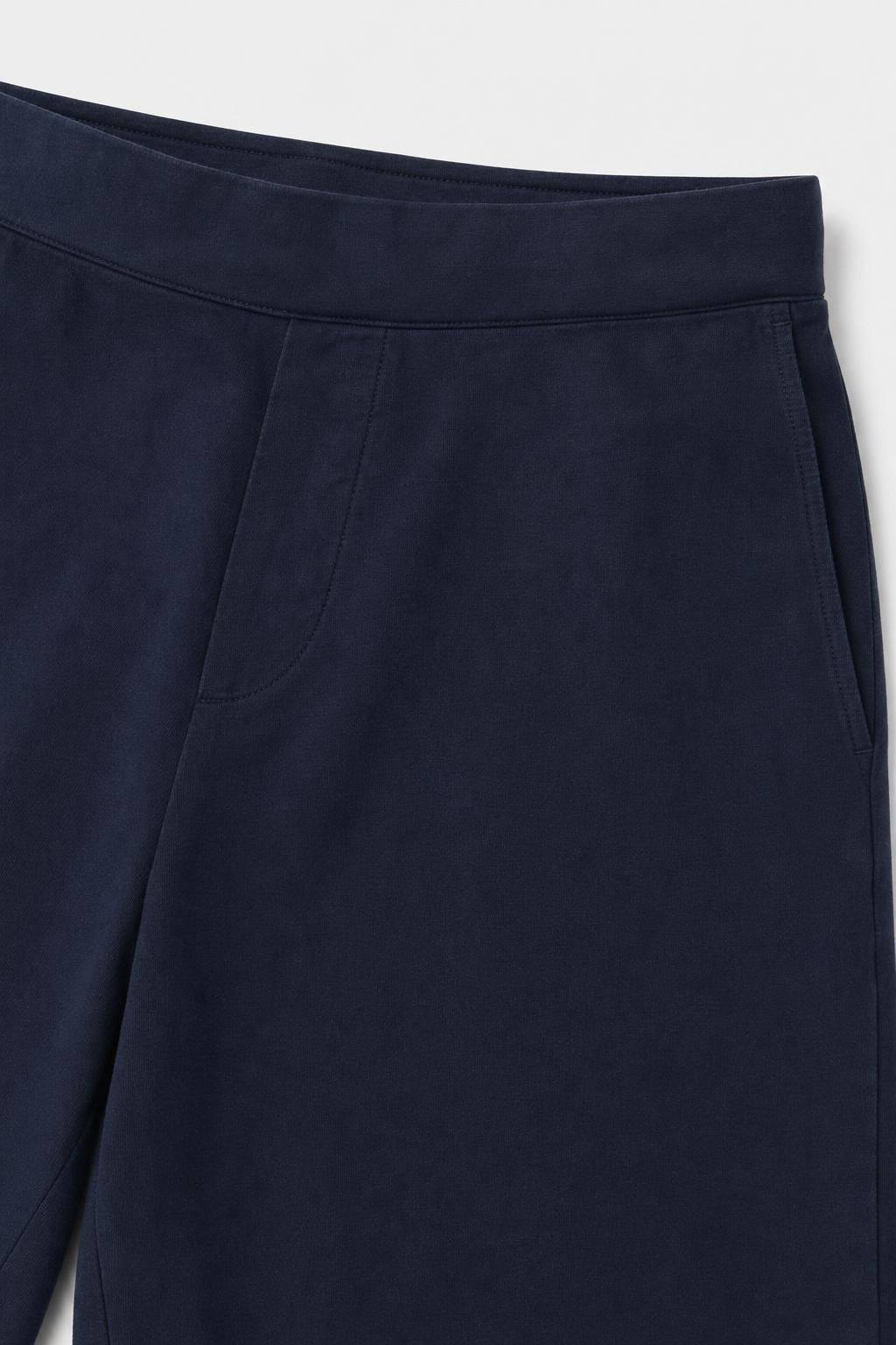 04651/ A Trip In A Bag Cotton Stretch Sweat Shorts Navy