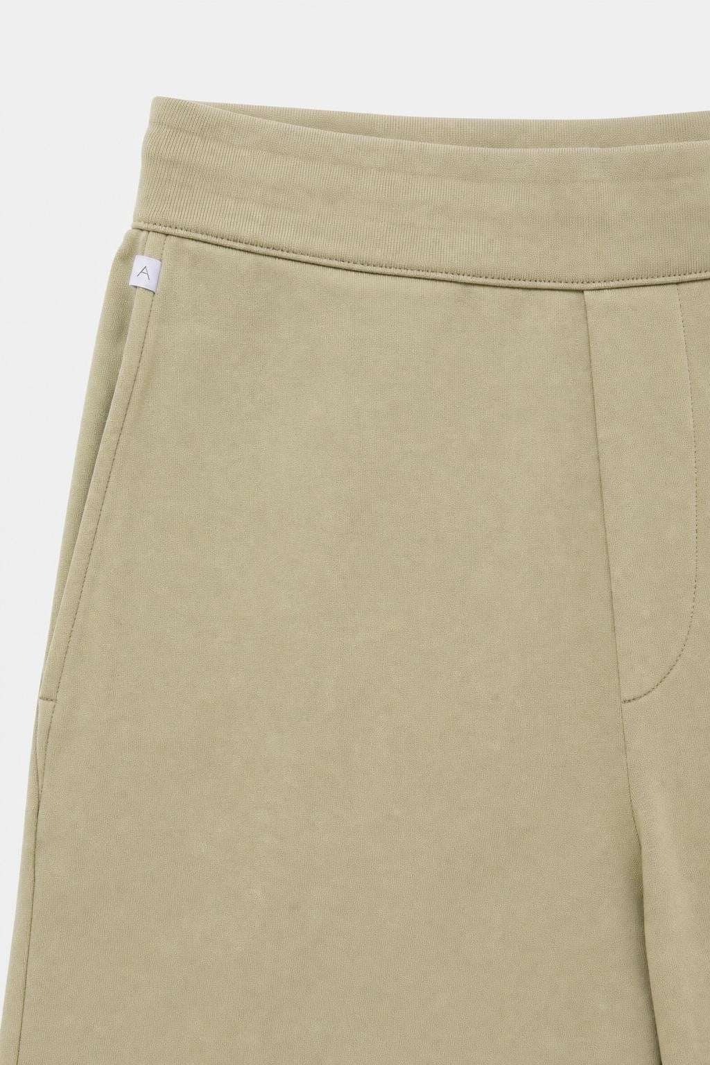 04651/ A Trip In A Bag Cotton Stretch Sweat Shorts Sage