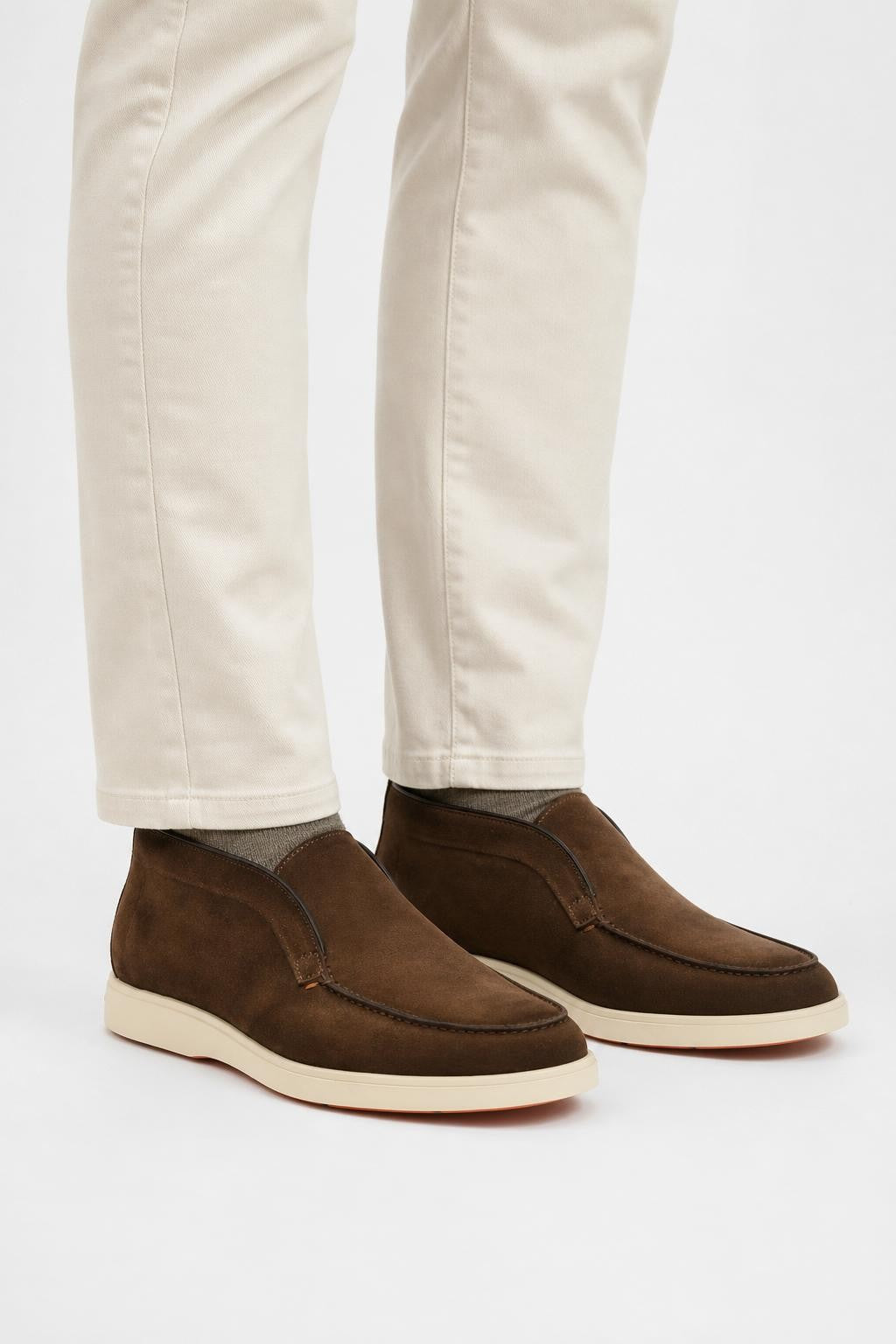 Santoni Suede Desert Boot 'Detroit' Brown