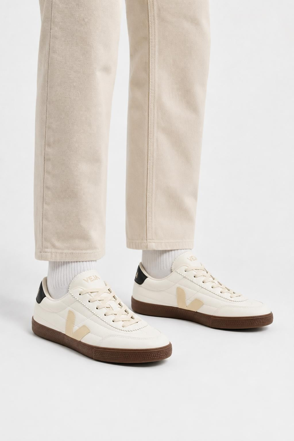 Veja Leather Sneakers 'Panenka O.T.' White/Black/Brown