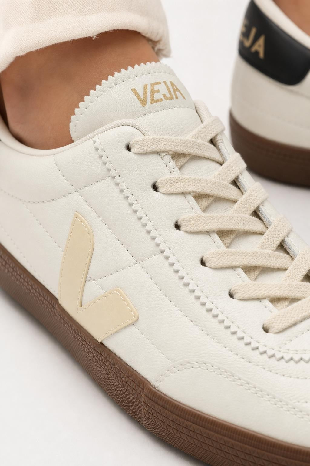 Veja Leather Sneakers 'Panenka O.T.' White/Black/Brown